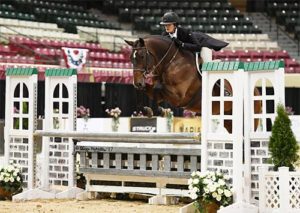Lindsay Maxwell and Baranus Amateur Owner Hunter 3'6" 2017 Capital Challenge Photo by McMillen
