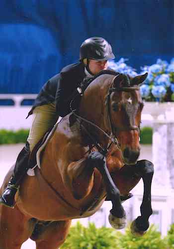 Virginia Fout and Classified Amateur Owner Hunter 3'6" 2014 Washington International Photo Shawn McMillen