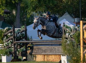 Stella Wasserman and Grace Russo's Banksy 2018 Menlo Charity Horse Show Large Junior Hunter 15 & Under