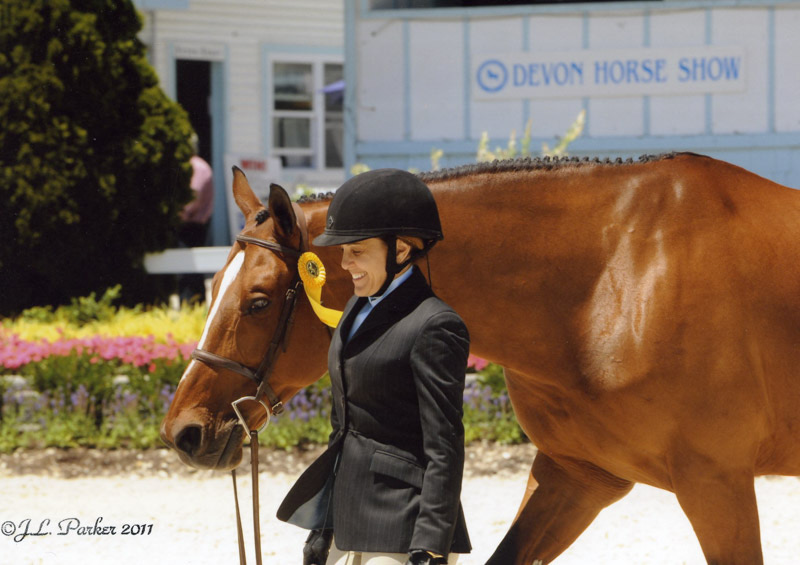Laura Wasserman and Overseas Amateur Owner Hunter Photo by JL Parker