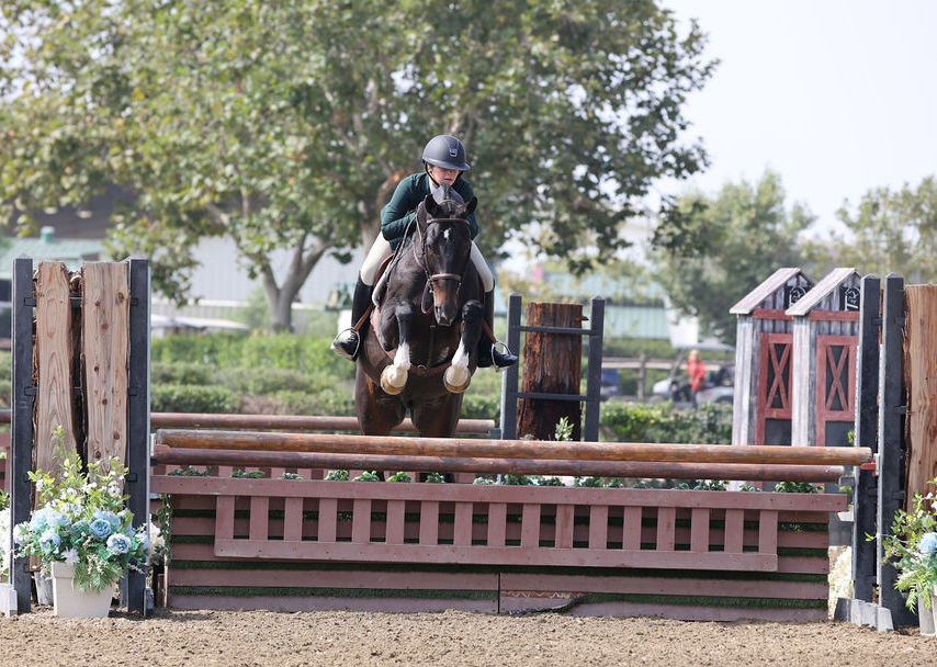 Slate Mellencamp Arroyave and Canturo T 3'3" Small Junior Hunter 2023 Blenheim EquiSports Photo by McCool