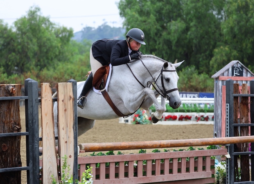 Violet Tatum and Evermore Junior Hunter 3'6" 15 & Under 2023 Blenheim EquiSports Photo by McCool